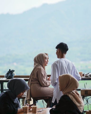 Sensasi Buka Bersama Nuansa Alam di Kedai Bukit Rhema