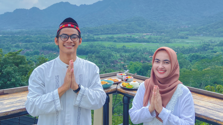 Kedai Bukit Rhema: Cocok untuk Buka Puasa Bersama Teman Kantor