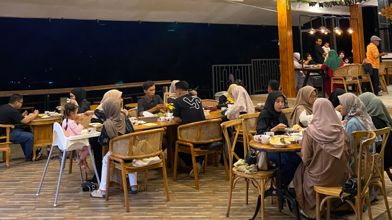 Rekomendasi Tempat Buka Bersama di Kawasan Borobudur Magelang Tahun 2024