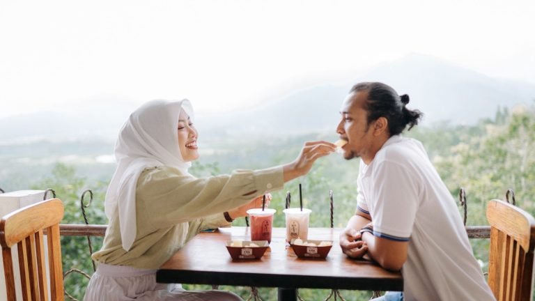 Pengalaman Kencan Romantis Tak Terlupakan di Bukit Rhema