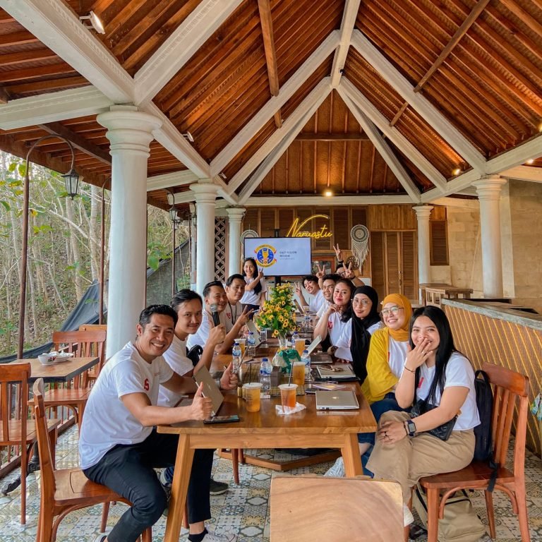 Rekomendasi Tempat Outing Kantor di Borobudur