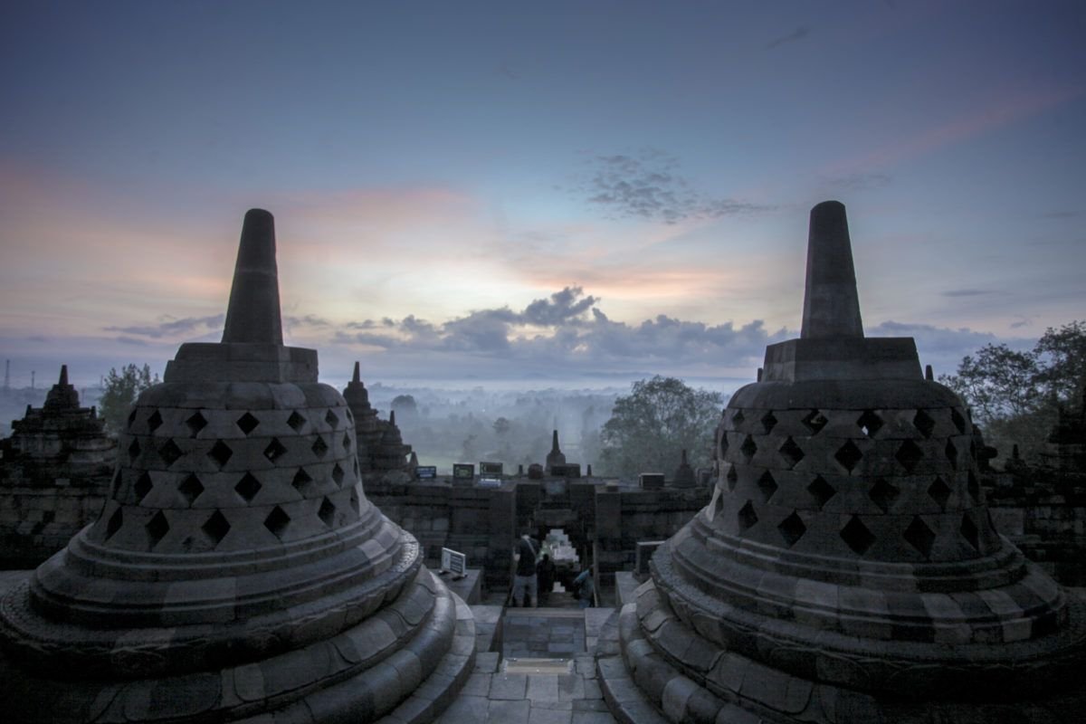 borobudur5-1200x800