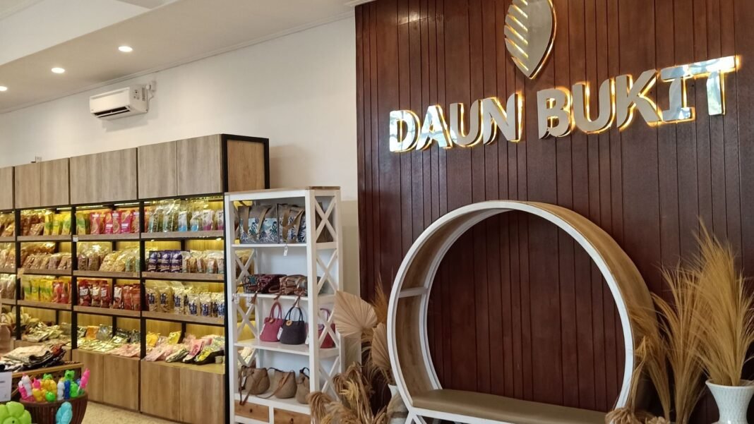 Daun Bukit Daun Bukit