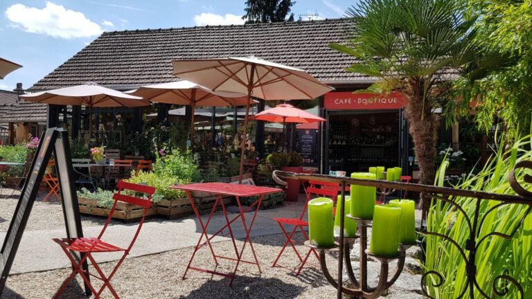 New-kebon-Tebu-Resto-Cafe