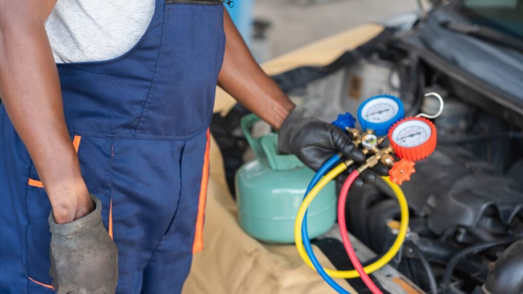 Teknisis Berpengalaman Dari VISHAKA MUFLINDO PERTAMA