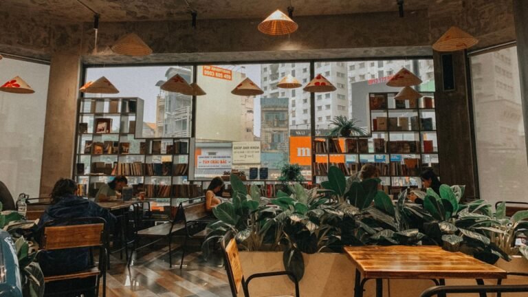 cafe instagramable borobudur