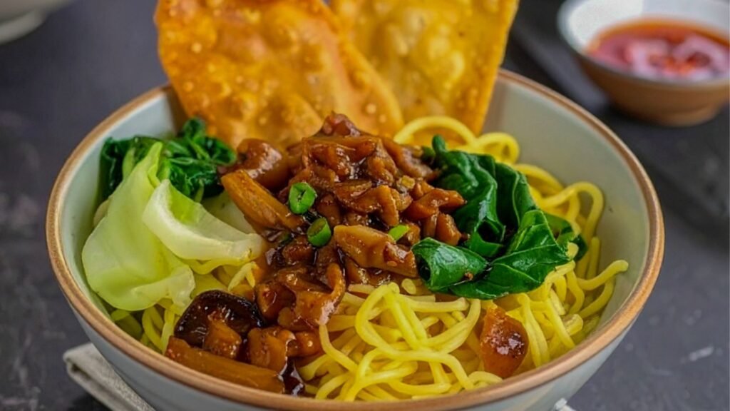 mie ayam bu tumini