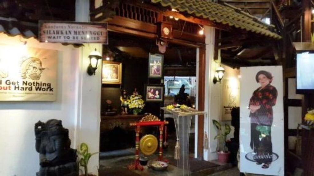 kuliner Jogja House of Raminten