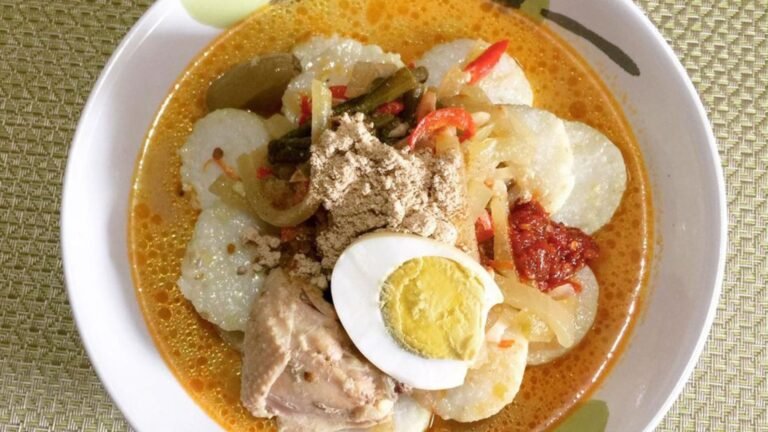 Lontong Cap Go Meh di Magelang: Cerita Rasa, Tradisi, dan Tempat Menikmatinya