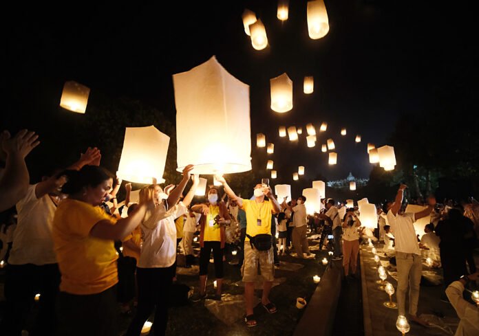Festival Lampion Borobudur 2026 Lentera Perdamaian saat Waisak