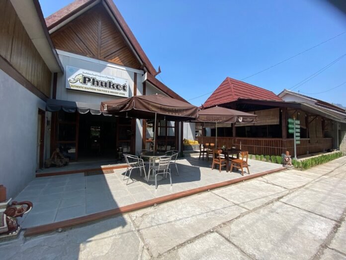 phuket-borobudur-kulinermagelang.jpg